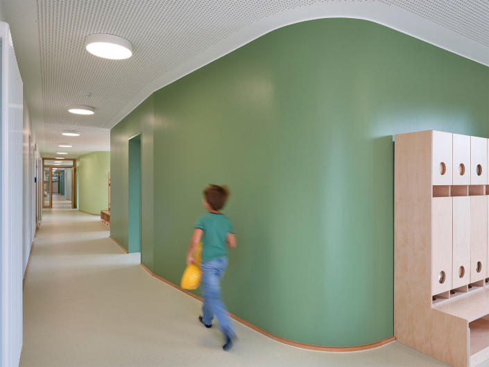 AbdelkKitaKi250919rm20703ps